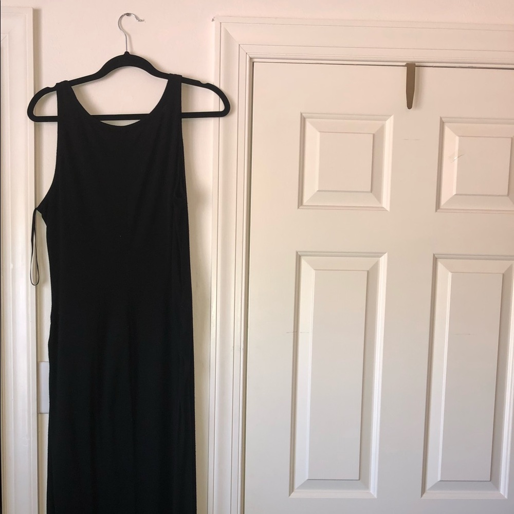 Black maxi dress! Super comfortable!